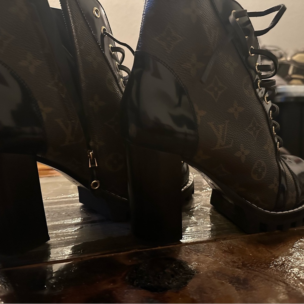 Louis Vuitton Monogram Combat Boots size 41